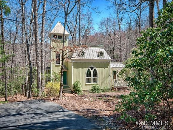 17 KNOLL HILL LANE