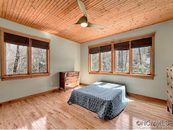 17 KNOLL HILL LANE - Photo 12