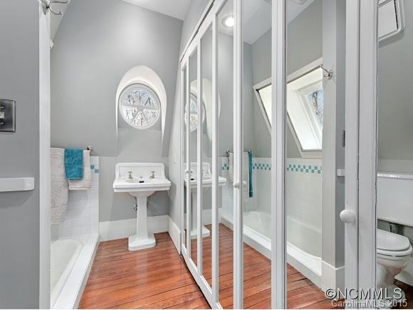17 KNOLL HILL LANE - Photo 14