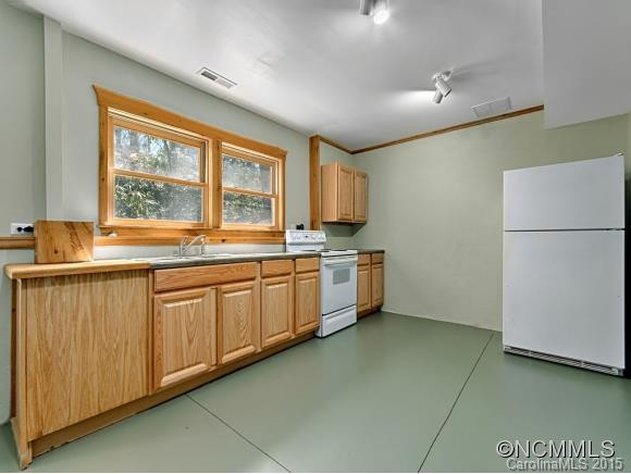 17 KNOLL HILL LANE - Photo 20