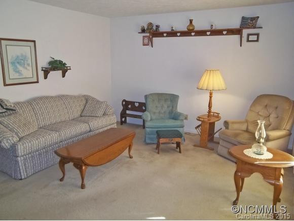 123 Fulton Drive - Photo 4