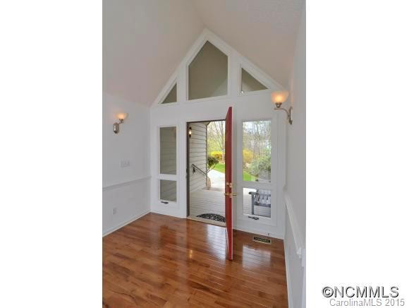 166 Overlook Dr - Photo 3
