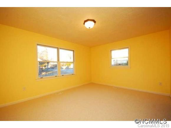 208 Westwood Place - Photo 14