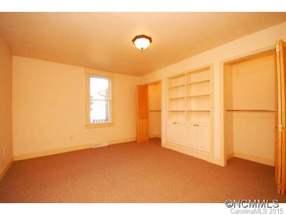 208 Westwood Place - Photo 6
