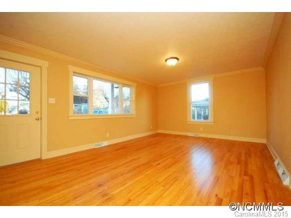 208 Westwood Place - Photo 10