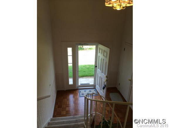 246 Delphia Drive - Photo 4