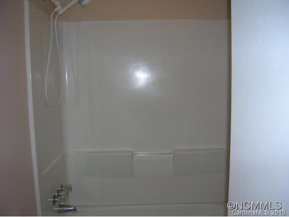 411 Vance Street - Photo 13