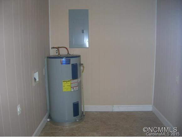411 Vance Street - Photo 9