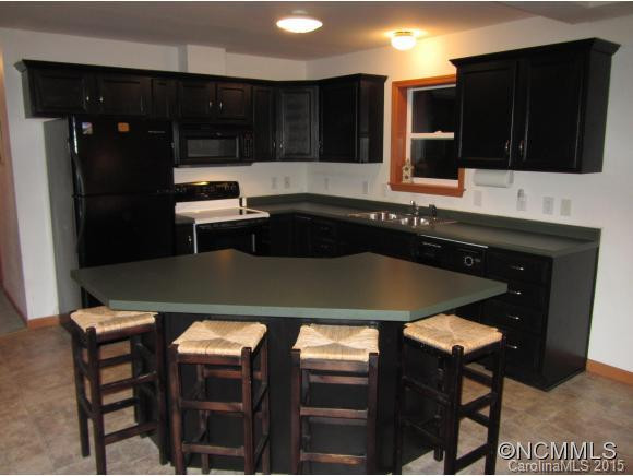 668 Mouzon Road - Photo 4