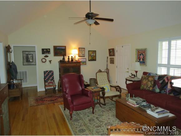131 Savannah Street - Photo 17