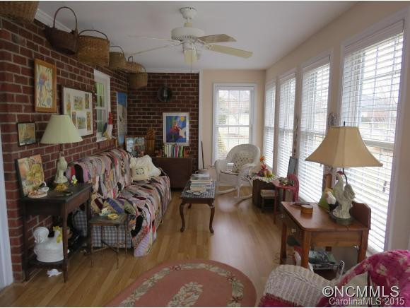 131 Savannah Street - Photo 6