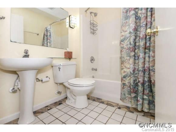 43 Vermont Court, A4 - Photo 16
