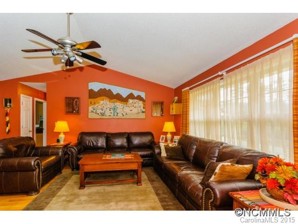 11 Warbler Drive - Photo 4