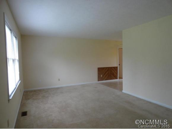 45 E. Silverleaf Dr. - Photo 2