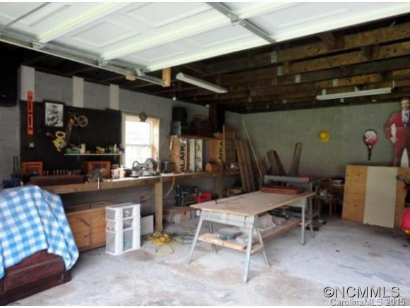 941 Bee Tree Road - Photo 12