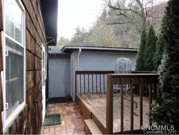 941 Bee Tree Road - Photo 14