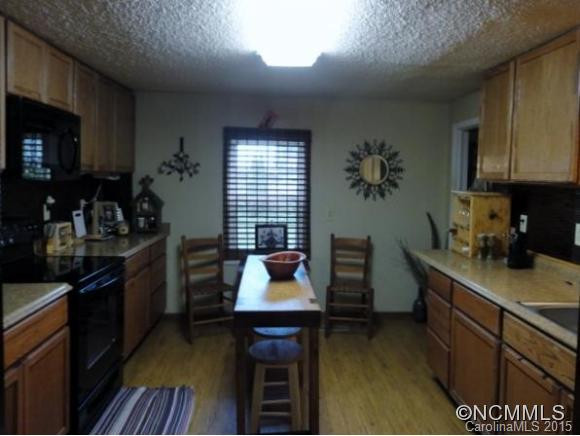 941 Bee Tree Road - Photo 4