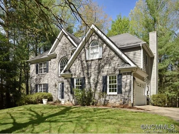 1208 SAINT CHARLES CT