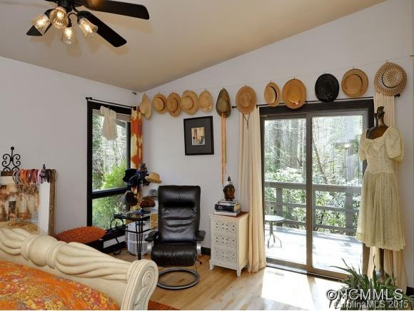 210 PHEASANT RUN - Photo 16