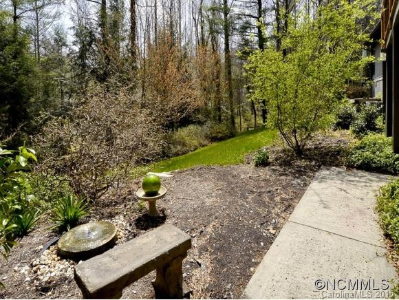 210 PHEASANT RUN - Photo 23