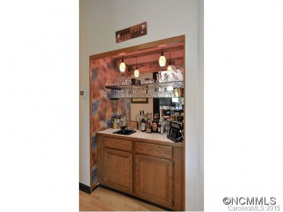 210 PHEASANT RUN - Photo 6