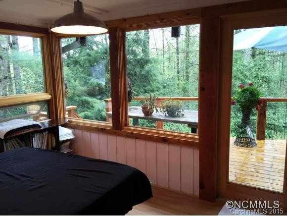 210 PHEASANT RUN - Photo 9