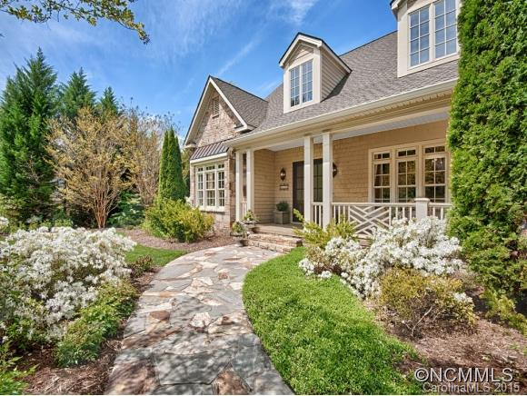 1633 Olmsted Drive - Photo 2