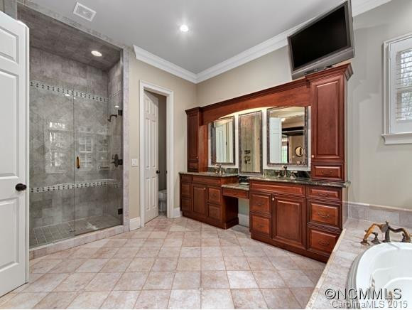 1633 Olmsted Drive - Photo 19