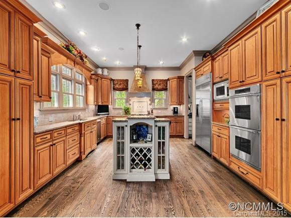1633 Olmsted Drive - Photo 8