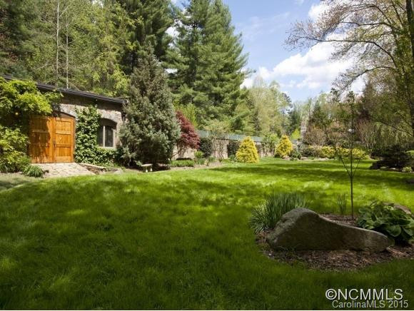 268 HOLLY ARBOR Lane - Photo 13