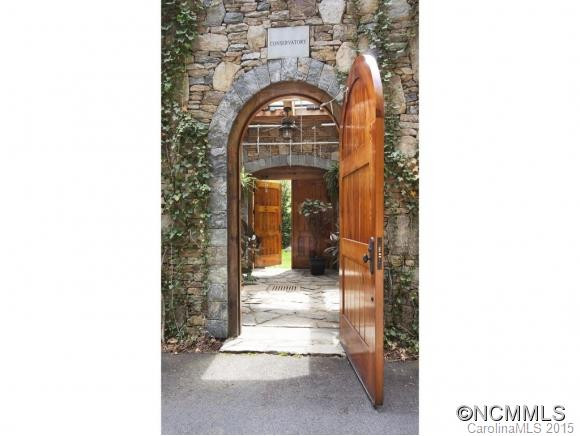 268 HOLLY ARBOR Lane - Photo 3