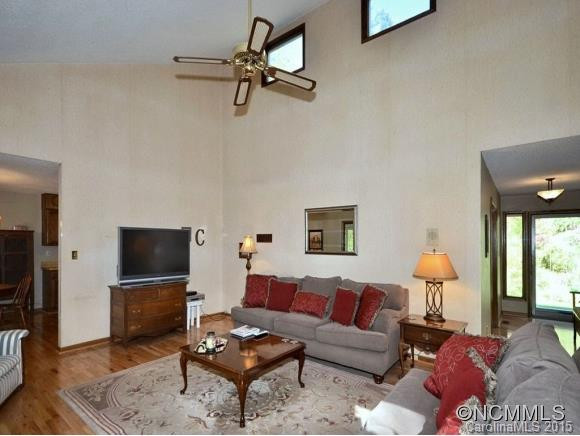 220 WEST SONDLEY - Photo 3