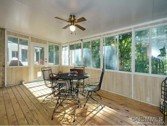 220 WEST SONDLEY - Photo 8