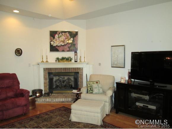 741 North Sunlight Ridge Ct. - Photo 4