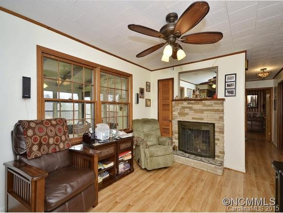 31 IVY PARK DR - Photo 3