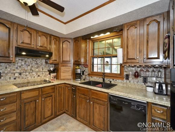 31 IVY PARK DR - Photo 5
