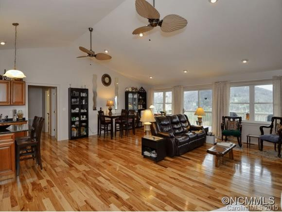 106 CLEAR VIEW DRIVE - Photo 8