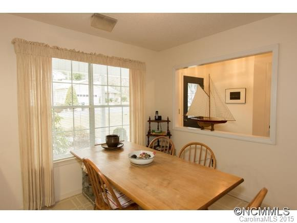 727 W Saint Johns Way - Photo 4