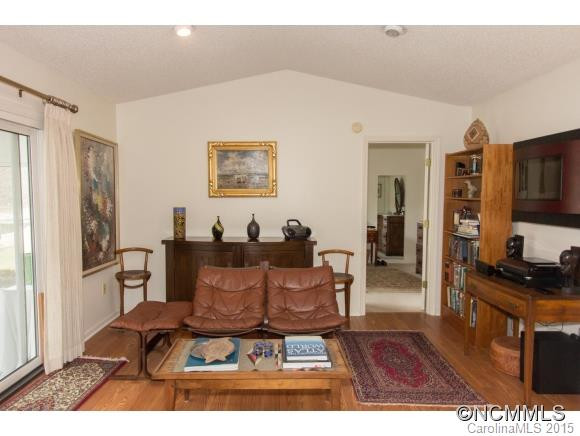 727 W Saint Johns Way - Photo 10