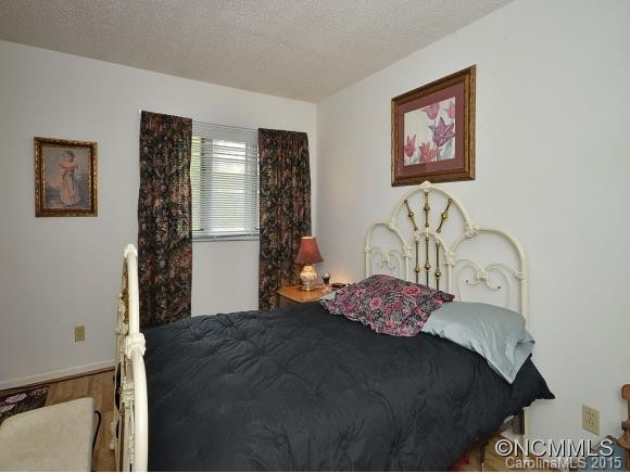 520 BRITTON CREEK DRIVE - Photo 12