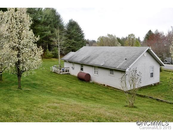889 Barnardsville Highway - Photo 4