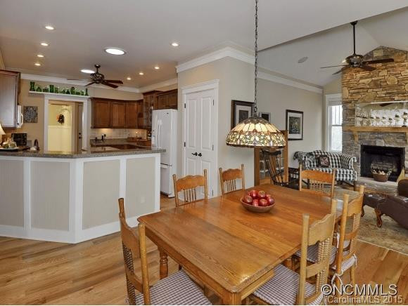 124 BARNSDALE LANE - Photo 7