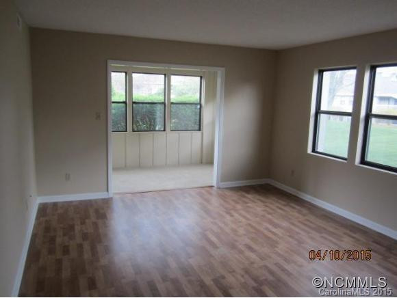 2305 Abbey Circle - Photo 6