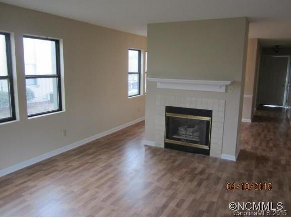 2305 Abbey Circle - Photo 7