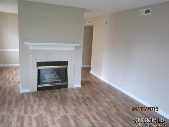 2305 Abbey Circle - Photo 10