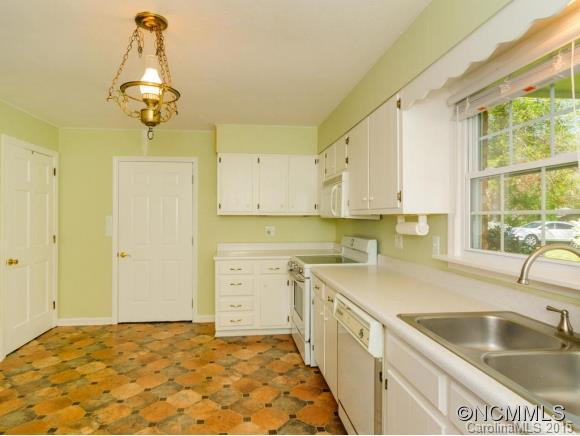786 Crooked Creek Road - Photo 9