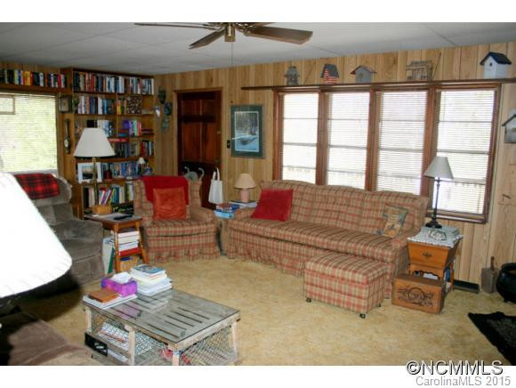 3233 Hebron Road - Photo 5