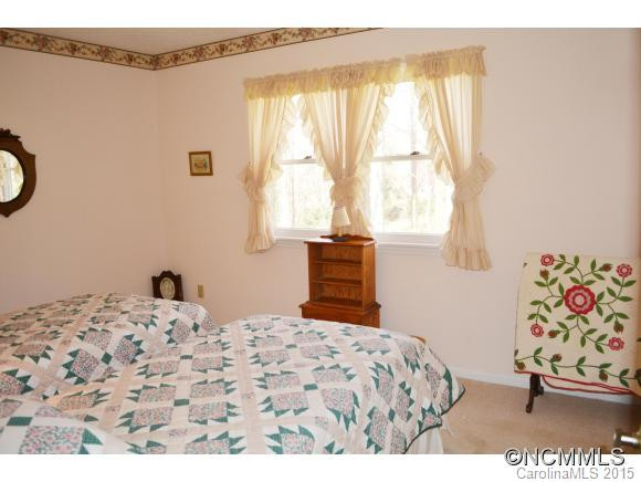 22 Hunters Lane - Photo 18