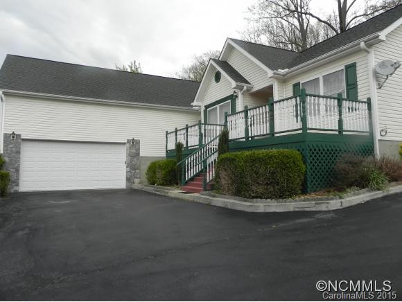 31 Willow Brook Drive - Photo 2
