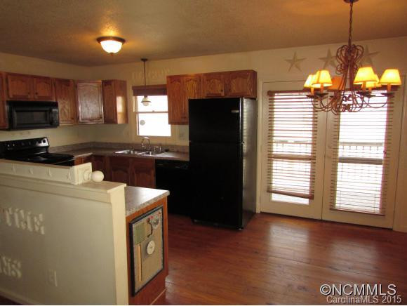 1859 Old Mill Rd - Photo 4